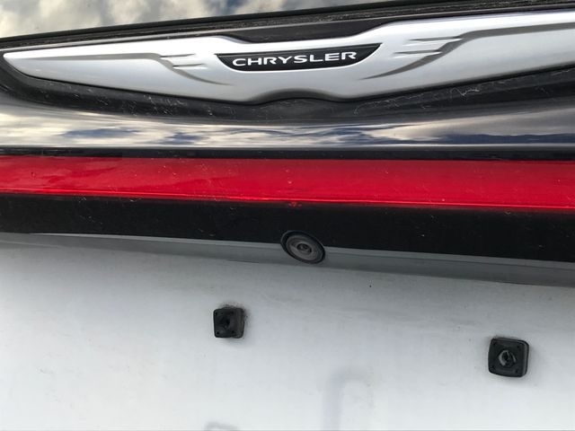 Chrysler Pacifica Limited 2024