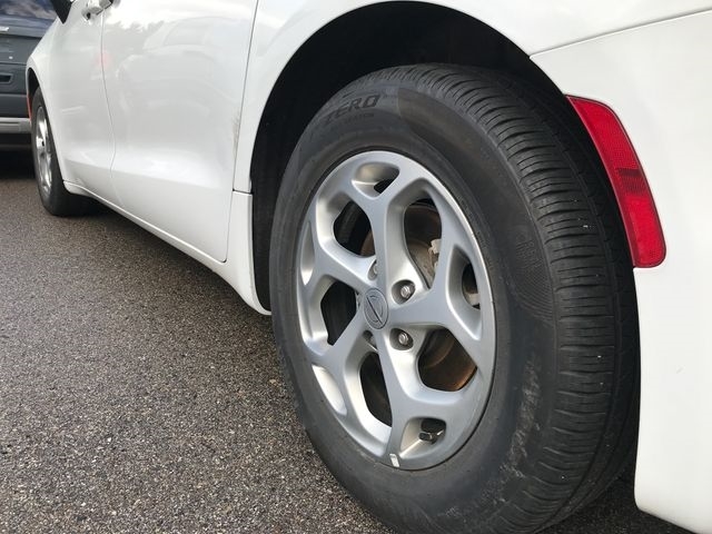 Chrysler Pacifica Limited 2024