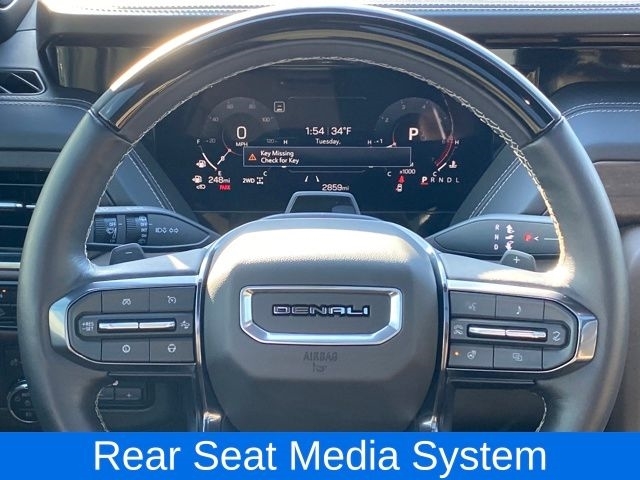 GMC Yukon XL Denali Ultimate 4WD 2025