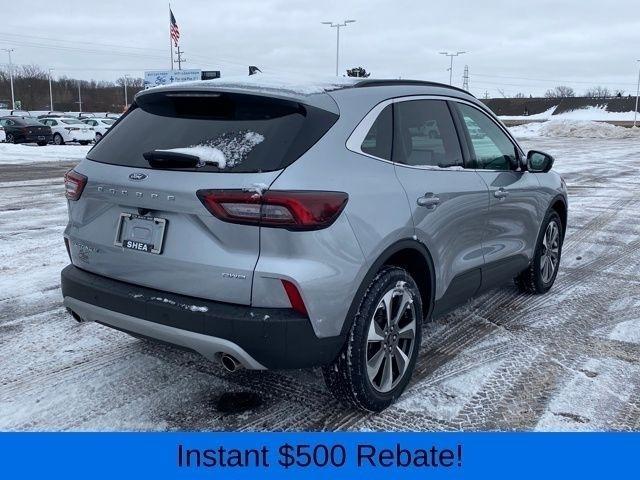 Ford Escape Platinum AWD 2023