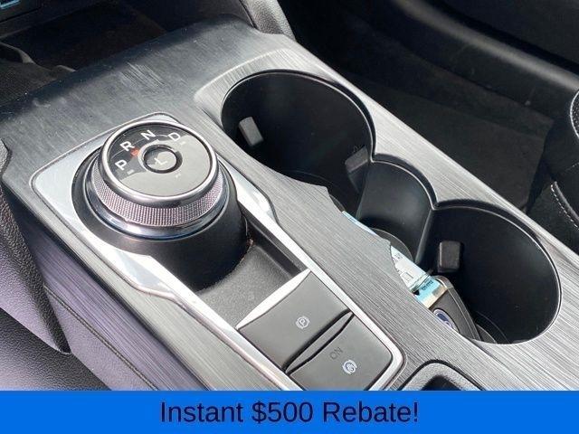 Ford Escape Platinum AWD 2023