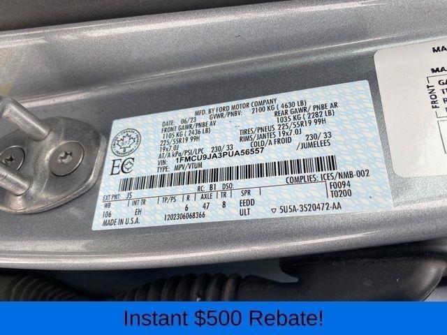 Ford Escape Platinum AWD 2023