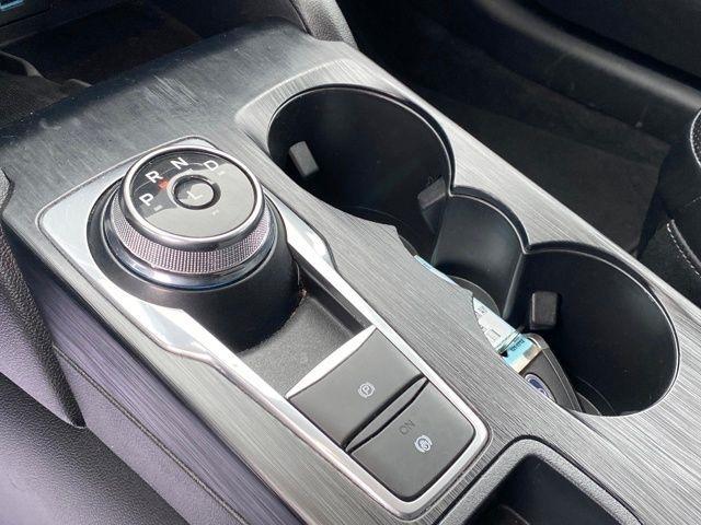 Ford Escape Platinum AWD 2023