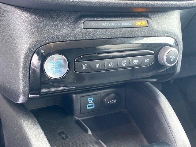 Ford Escape Platinum AWD 2023