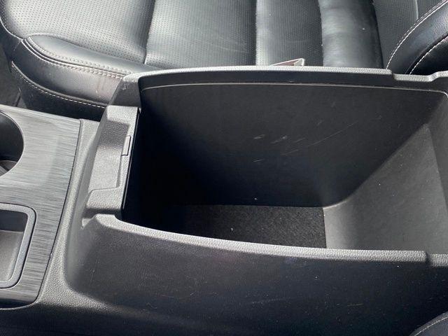 Ford Escape Platinum AWD 2023