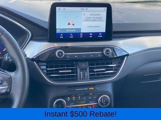 Ford Escape Titanium 4WD 2022