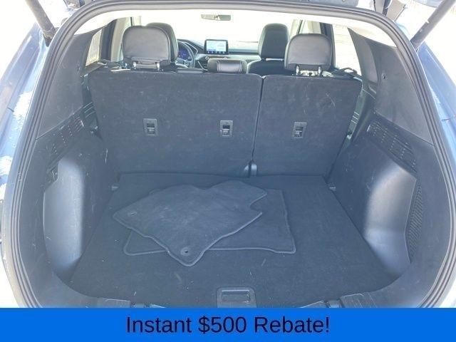 Ford Escape Titanium 4WD 2022