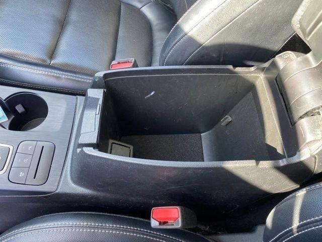 Ford Escape Titanium 4WD 2022