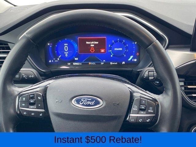 Ford Escape Titanium 4WD 2022