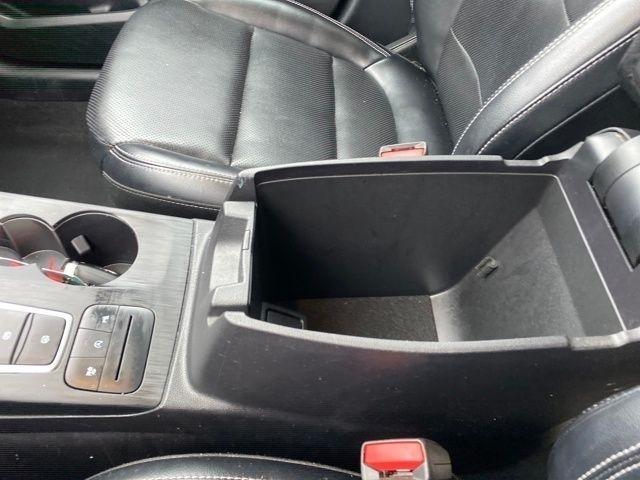 Ford Escape Titanium 4WD 2022