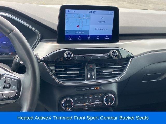 Ford Escape Titanium 4WD 2022