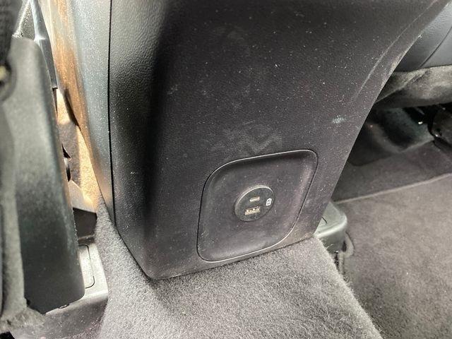 Ford Escape Titanium 4WD 2022