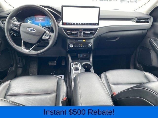 Ford Escape Platinum AWD 2023