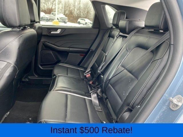 Ford Escape Platinum AWD 2023