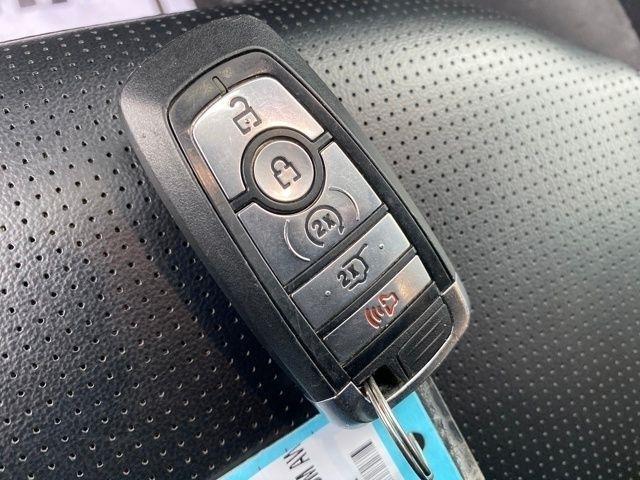 Ford Escape Platinum AWD 2023