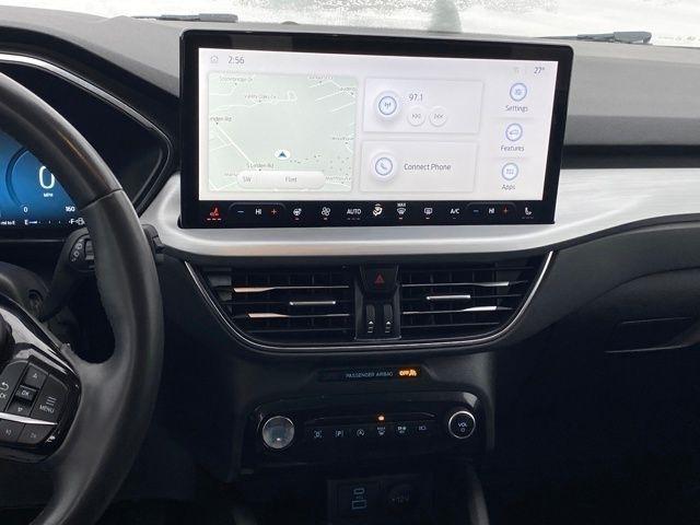 Ford Escape Platinum AWD 2023