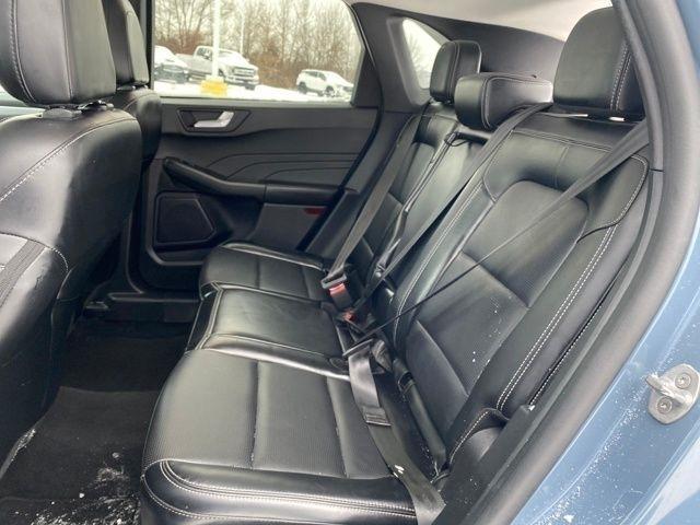 Ford Escape Platinum AWD 2023