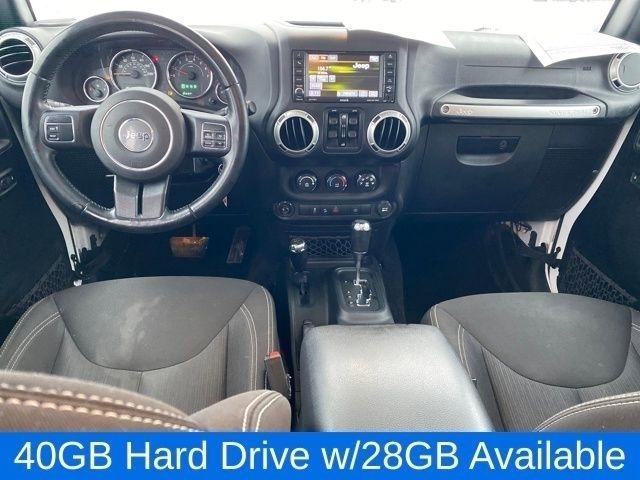 Jeep Wrangler Unlimited Sahara 4WD 2016