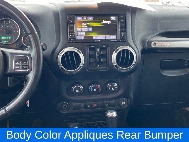 Jeep Wrangler Unlimited Sahara 4WD 2016