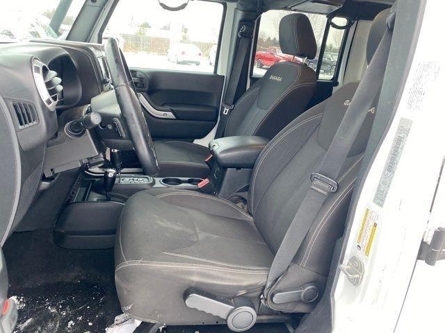 Jeep Wrangler Unlimited Sahara 4WD 2016