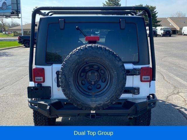 Jeep Wrangler Unlimited Sahara 4WD 2016