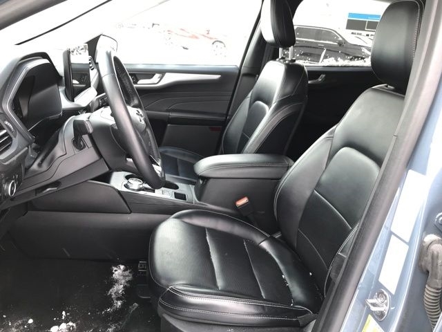 Ford Escape Platinum AWD 2023