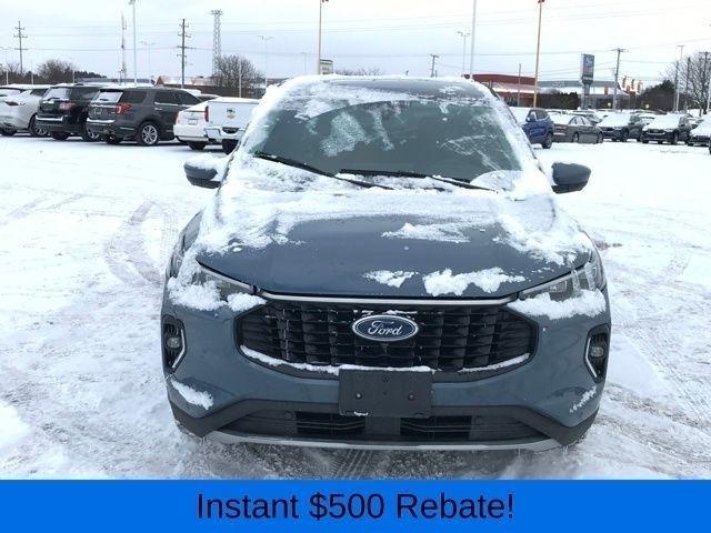 Ford Escape Platinum AWD 2023