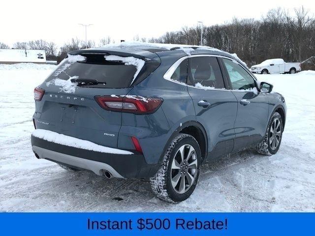 Ford Escape Platinum AWD 2023