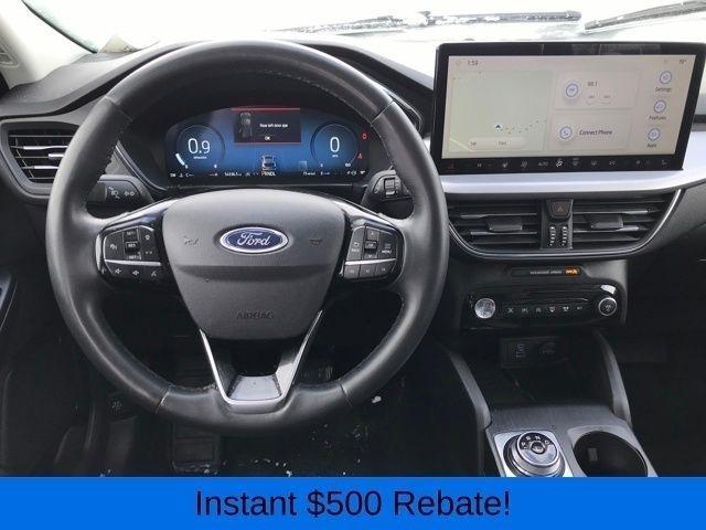 Ford Escape Platinum AWD 2023