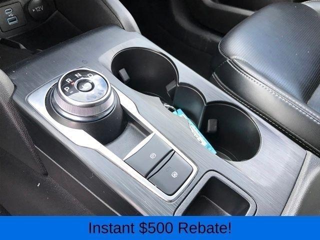 Ford Escape Platinum AWD 2023