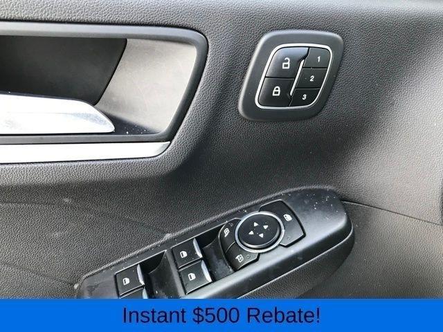 Ford Escape Platinum AWD 2023