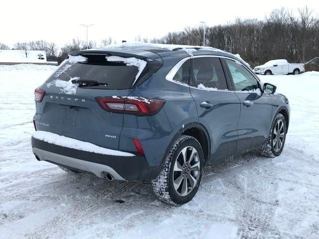 Ford Escape Platinum AWD 2023