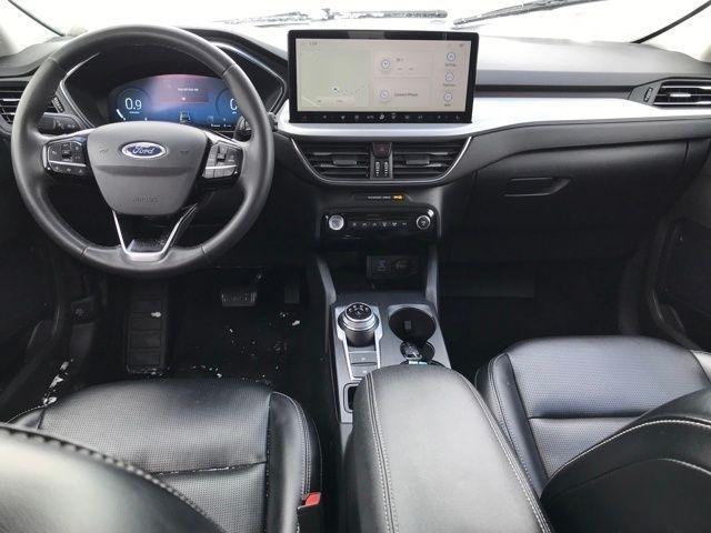 Ford Escape Platinum AWD 2023