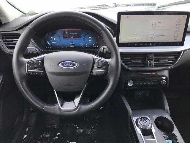 Ford Escape Platinum AWD 2023