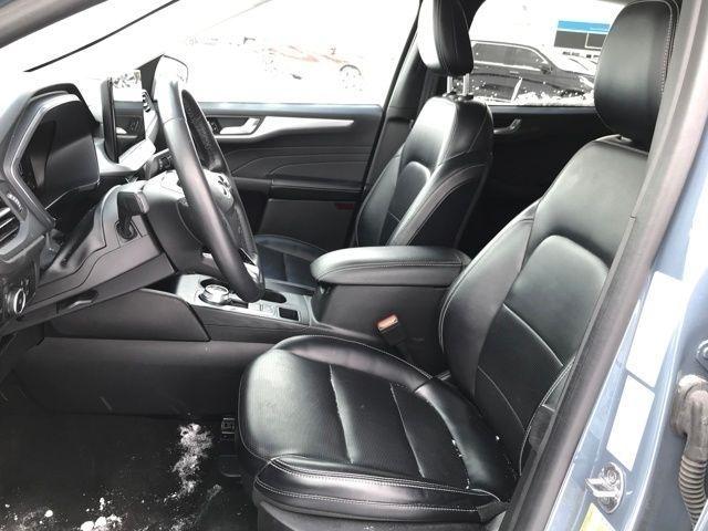 Ford Escape Platinum AWD 2023