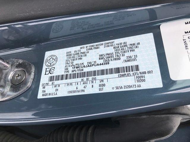 Ford Escape Platinum AWD 2023