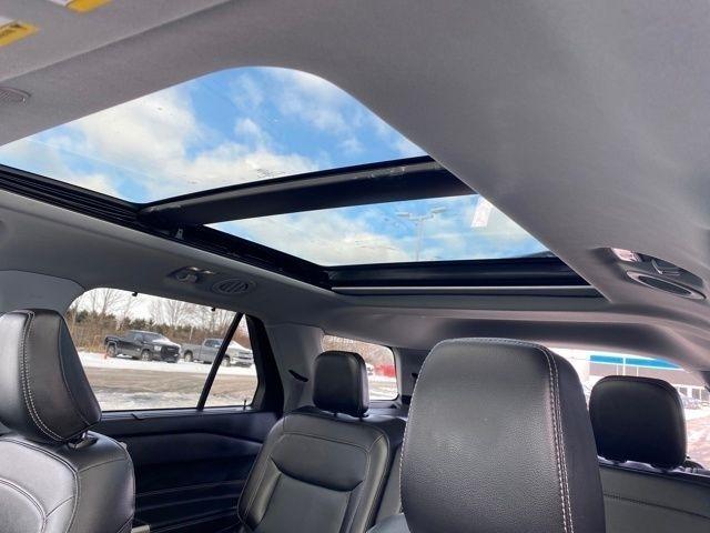 Ford Explorer Limited AWD 2022