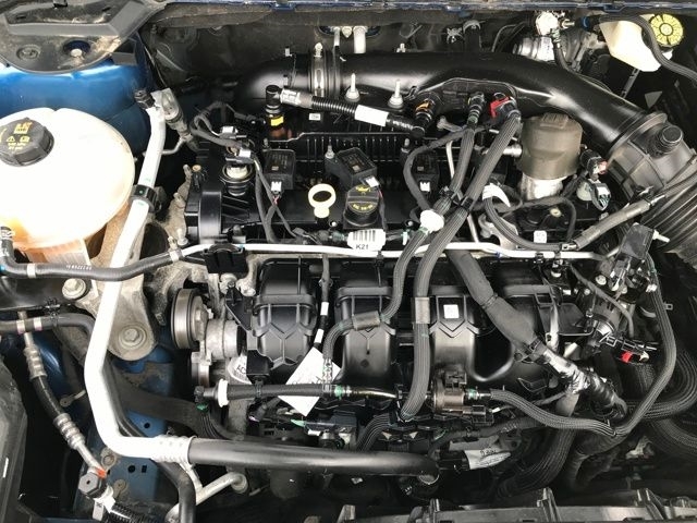 Ford Escape Titanium 4WD 2022