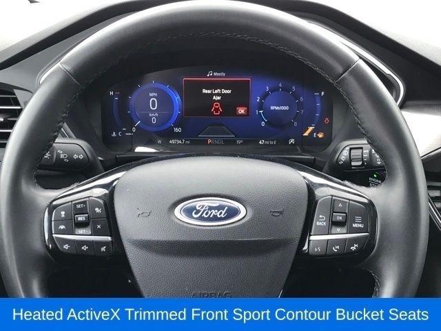 Ford Escape Titanium 4WD 2022