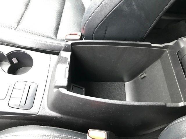 Ford Escape Titanium 4WD 2022