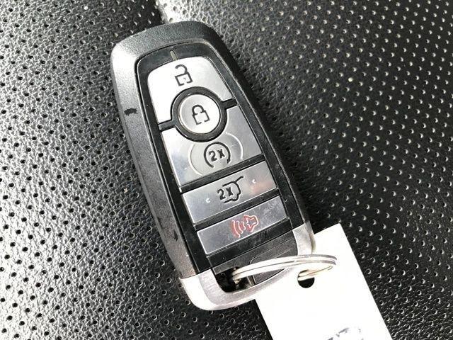 Ford Escape Titanium 4WD 2022