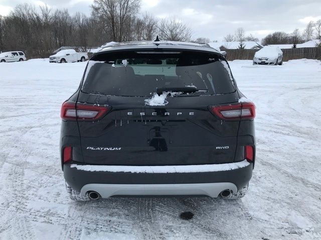 Ford Escape Platinum AWD 2023