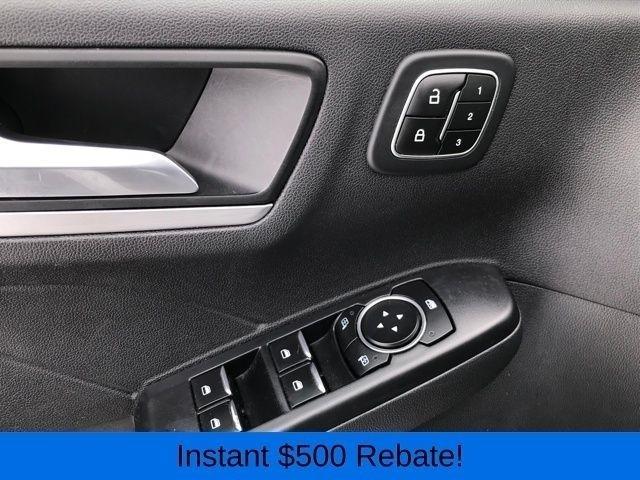 Ford Escape Platinum AWD 2023