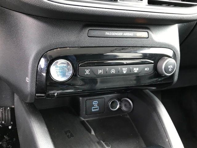 Ford Escape Platinum AWD 2023