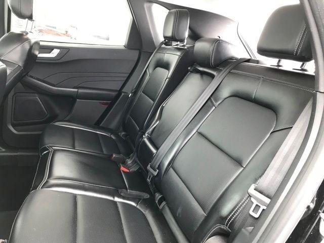 Ford Escape Platinum AWD 2023