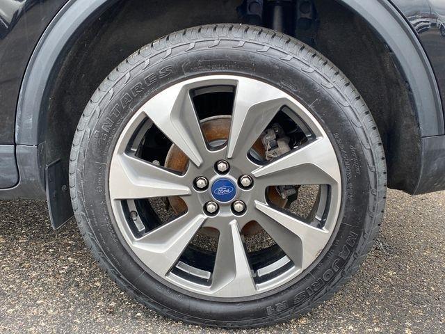 Ford Escape Platinum AWD 2023