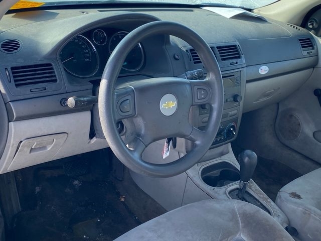 Chevrolet Cobalt Sedan 2005