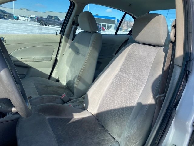 Chevrolet Cobalt Sedan 2005