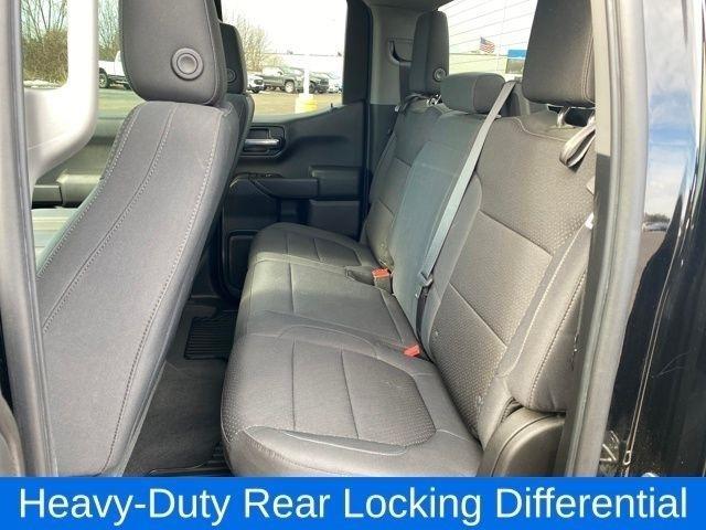 Chevrolet Silverado 1500 Custom Trail Boss Double Cab 4WD 2019