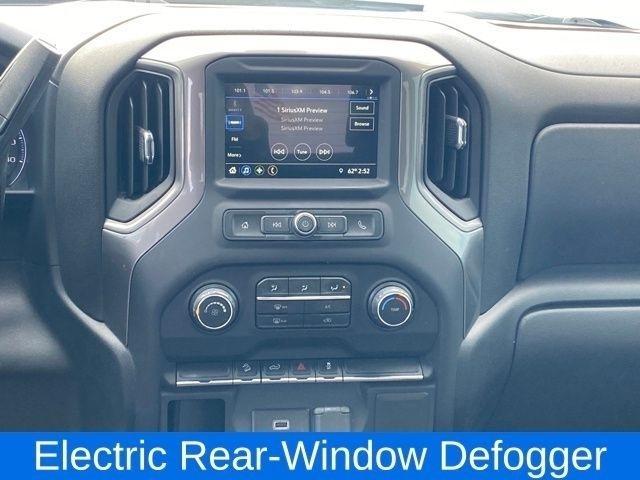 Chevrolet Silverado 1500 Custom Trail Boss Double Cab 4WD 2019